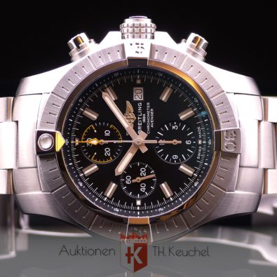 Breitling Avenger Chronograph 45 mm Ref. A13317101B1A1 ungetragen Full Set 06/21 incl. Rechnung