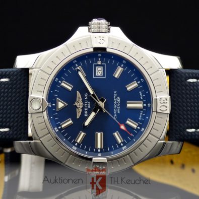Breitling Avenger Automatic 43 Edelstahl blau A17318101C1X1