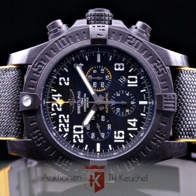 Breitling Avenger Hurricane 24H Breitlight® XB1210E4|BE89