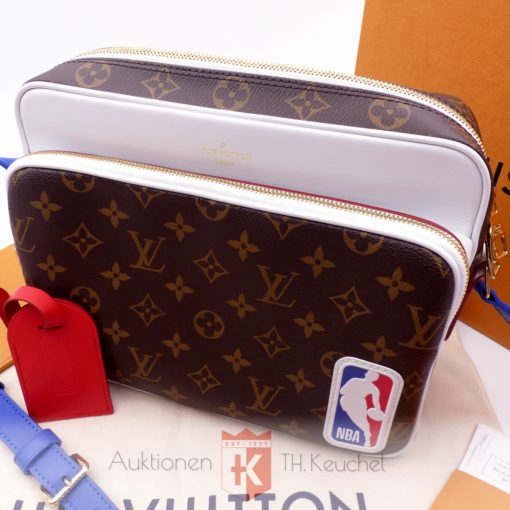 Louis Vuitton LVxNBA Nil Messenger Bag Monogram