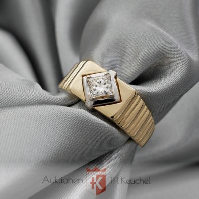 Diamant Solitär Ring 18 Karat 750 Gelbgold Prinzess Cut