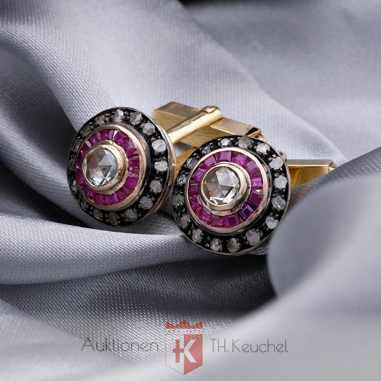 Vintage Manschettenknöpfe mit Diamant-Rosen und Rubinen