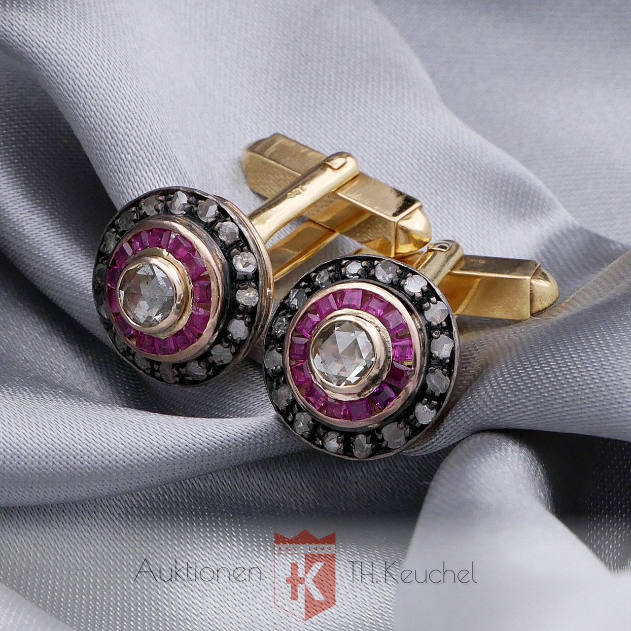 Vintage Manschettenknöpfe mit Diamant-Rosen und Rubinen